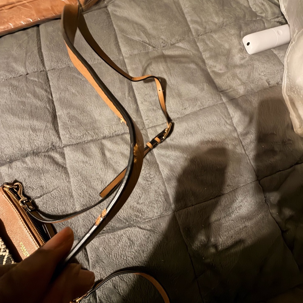 Coach Snake-Print Crossbody with Tan Trim - Picture 6 of 6